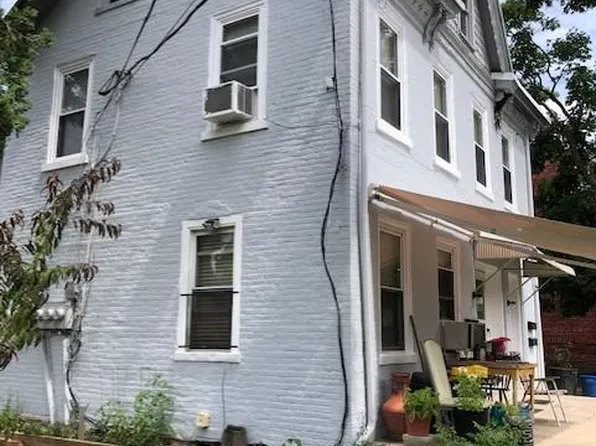 2514 Kutztown Rd, Reading, PA 19605