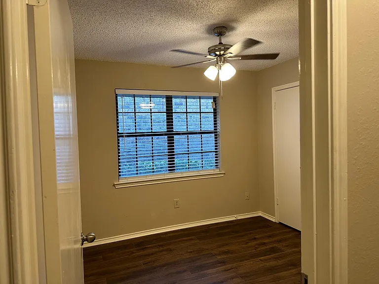 565 Briarcliff Dr — Photo 11