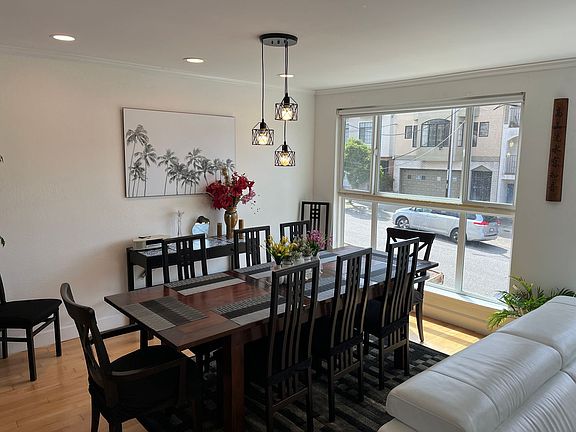 3rd image of 464 31st Ave