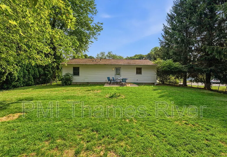 33 Lodus Ct — Photo 23