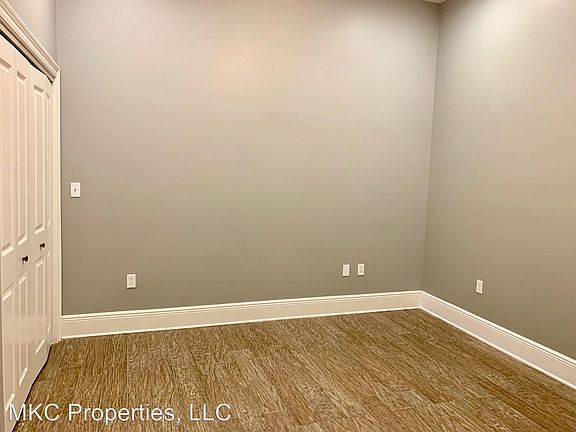 3rd image of 2525 Cadiz St Unit 303