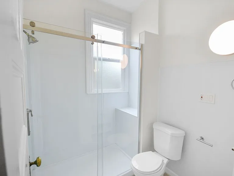 2509 Dana St — Photo 16