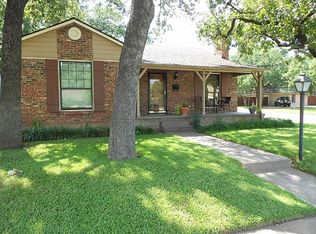 2205 NW 4th Ave, Mineral Wells, TX 76067