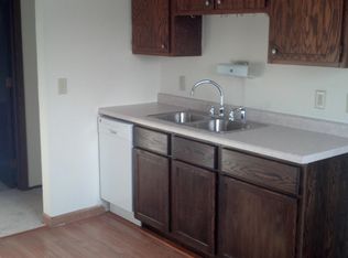 1017 Raymond Ave #6, Saint Paul, MN 55114