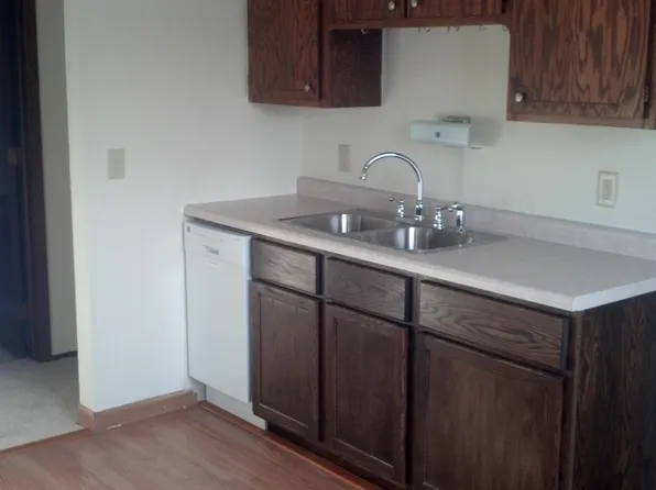 1017 Raymond Ave #3, Saint Paul, MN 55114