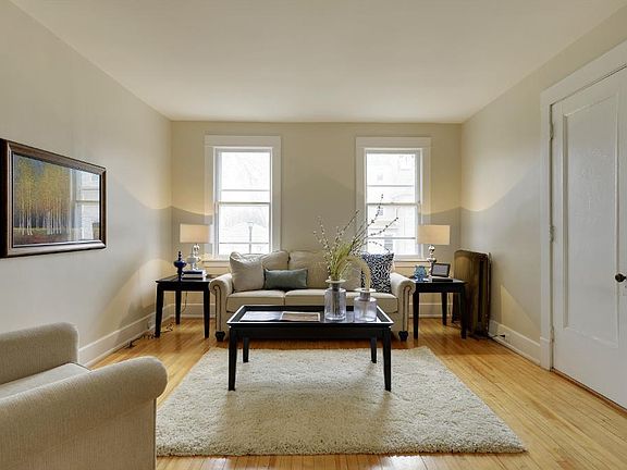 3rd image of 1110 W 25th St APT 102