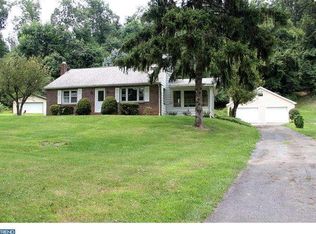 489 Hunters Rd, Mohnton, PA 19540