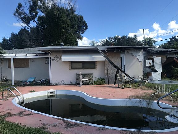 5th image of 671 Crocus Ct
