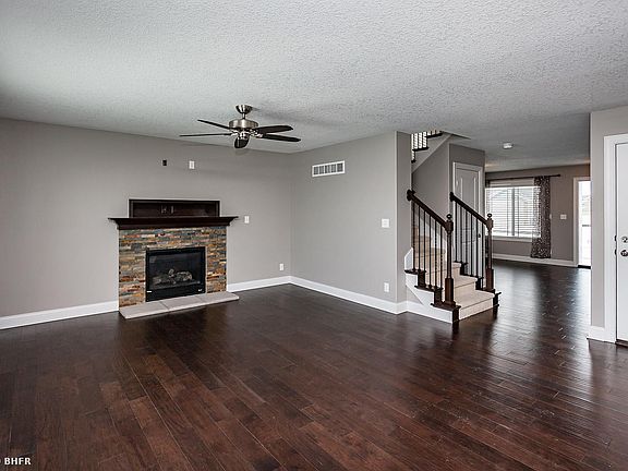 2nd image of 1103 NW Abbie Dr