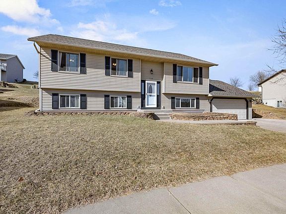 2nd image of 120 Thomas Road