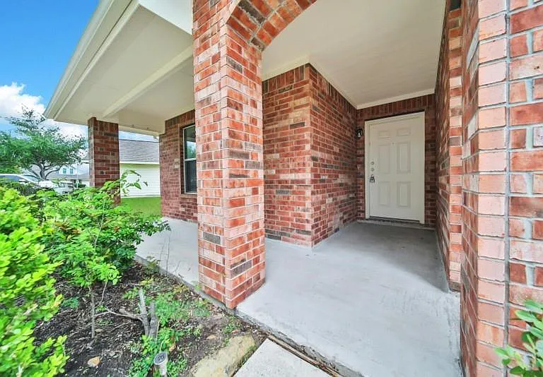 2811 Copeland Mill Ln — Photo 3