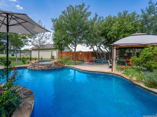 109 N Rolling Oaks, San Antonio, TX 78253