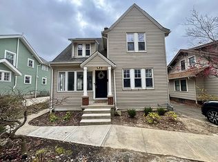 295 Blenheim Rd, Columbus, OH 43214