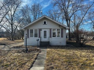 1400 Lincoln Ave, Mendota, IL 61342