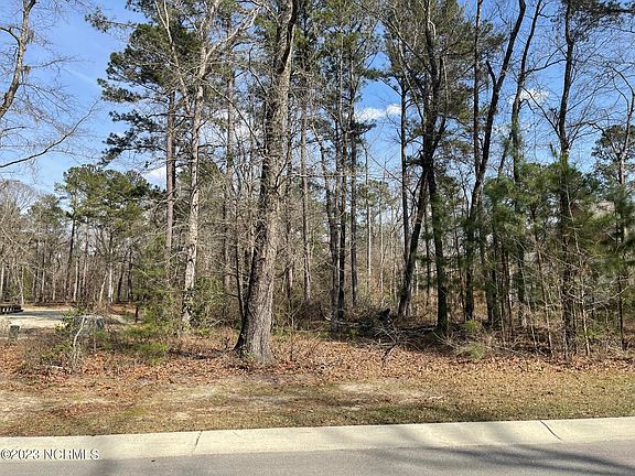 5th image of 3802 Cherry Heron Court NE