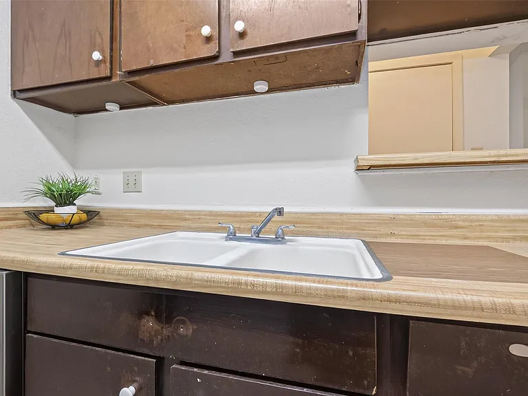9435 Pagewood Ln — Photo 11