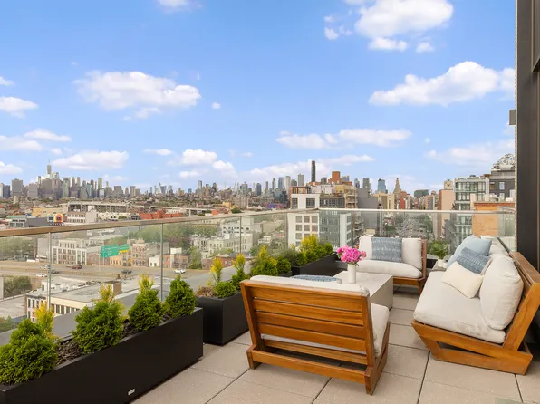 181 18th Street 1002PENTHOUSE image 3 of 19