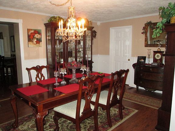 Formal Dining Room