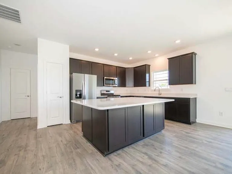 8874 Twain Ln — Photo 4