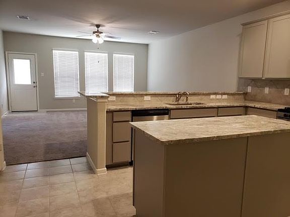 5th image of 3309 Hatteras Dr