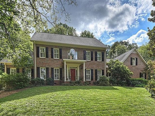 1st image of 4735 Parview Dr