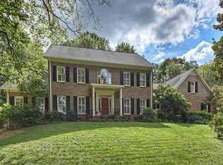 4735 Parview Dr, Charlotte, NC 28226