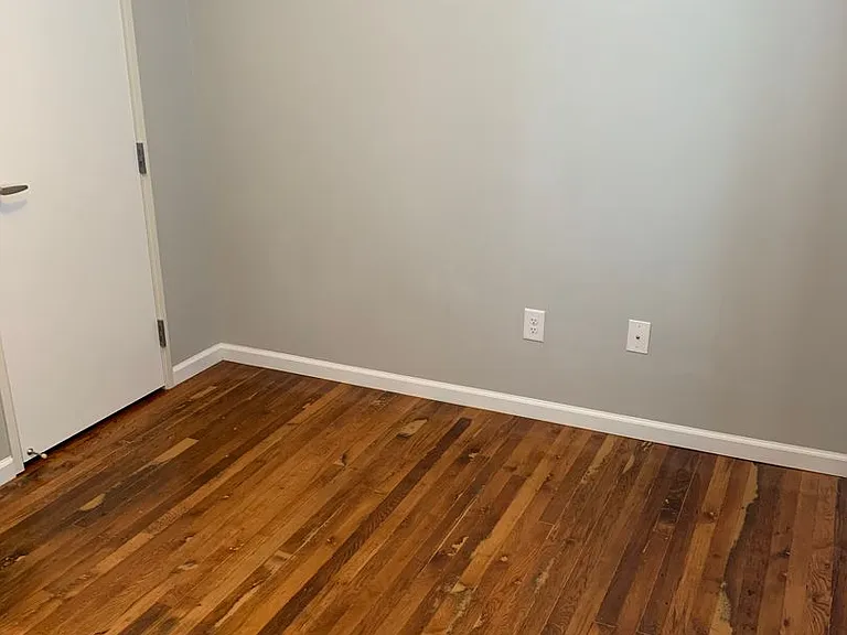 109 Pendleton St — Photo 11