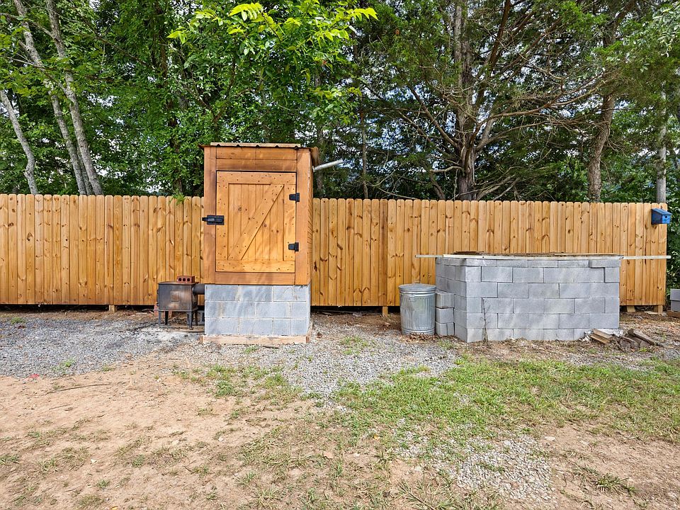 40th image of 11869 E Valley Rd