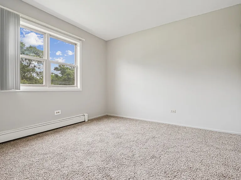 Linden Park Apartments — Photo 11