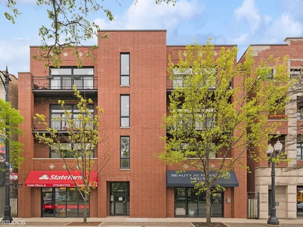 2243 W Irving Park Rd APT 2W, Chicago, IL 60618