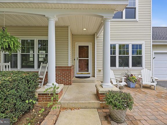 2nd image of 11842 Fawn Ct