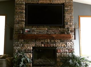 1324 10th St, Jesup, IA 50648