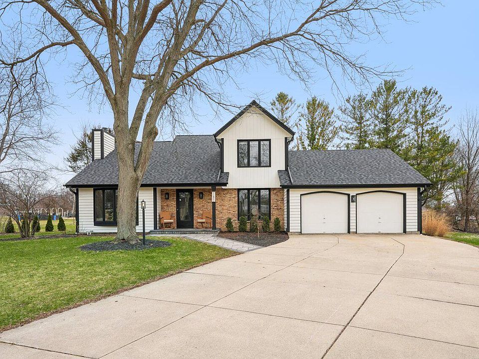 1st image of 11801 West Woodland CIRCLE