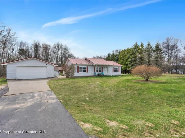 3330 Quicktown Rd, Madison Township, PA 18444