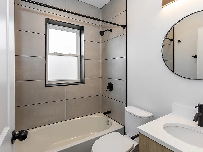 4120 N Keeler Ave #1 — Photo 12
