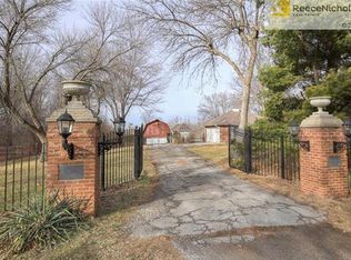 13708 S Harris Rd, Greenwood, MO 64034