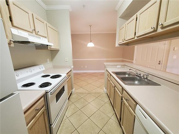 4th image of 5620 Pinnacle Heights Cir APT 107