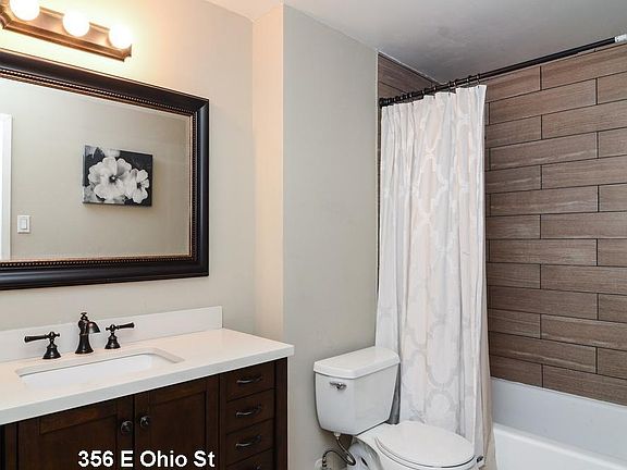 2nd image of 356 E Ohio St #1921