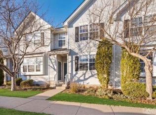 1211 Blossom Cir, Dayton, NJ 08810