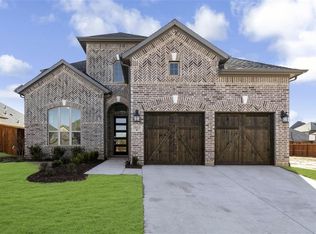 1813 Briscoe Dr, Argyle, TX 76226