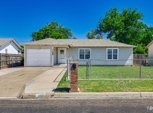 1106 E 22nd St, San Angelo, TX 76903