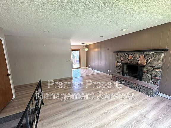 2nd image of 1940 Avenue C