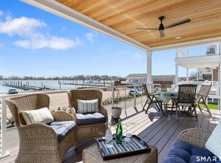 11 Marina Vlg, Branford, CT 06405