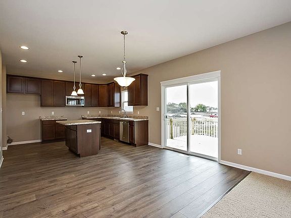 Kitchen & Dining Room