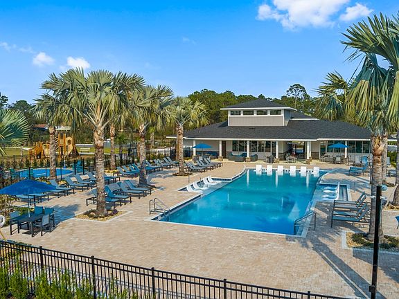 Community pool, clubhouse and tot lot