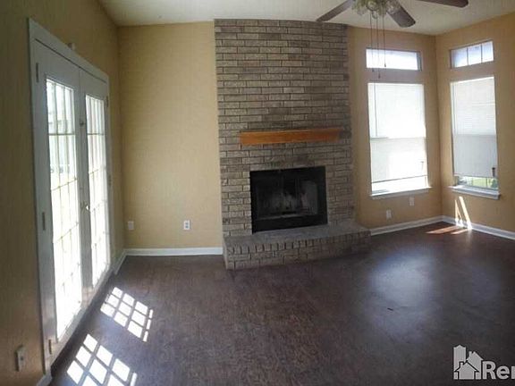 3rd image of 2408 Cross Timber Dr