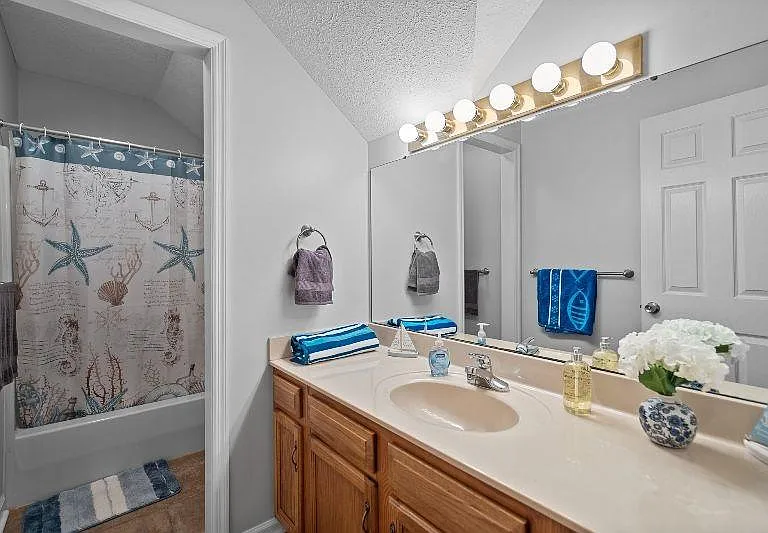 4401 Southfield Ct — Photo 14
