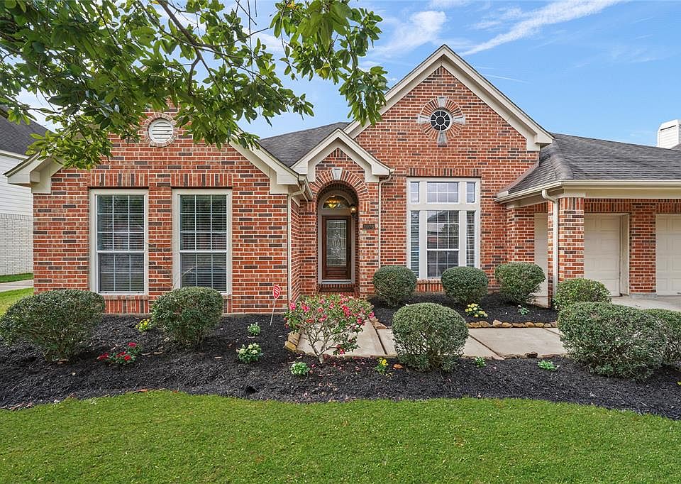 1st image of 1076 Cayman Bend Ln
