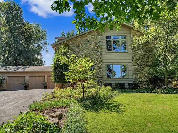 5388 Smith Rd, Pleasant Plains, IL 62677
