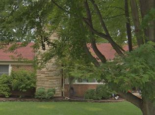1316 Dacosta St, Dearborn, MI 48128
